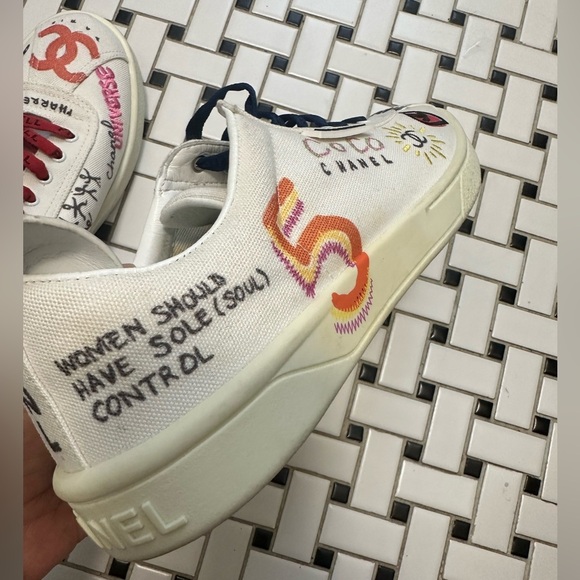 SOLD OUT 
Chanel Artistic White Sneakers with Red and Blue Accents - Picture 10 of 15